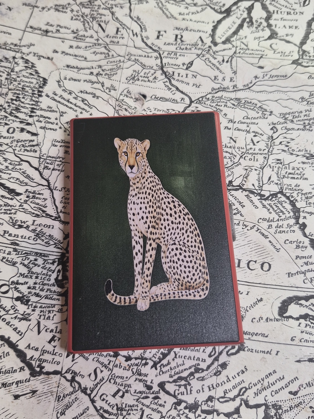 Vintage Style Cheetah Metal Accordion Card Case Wallet Animal Print Red Black